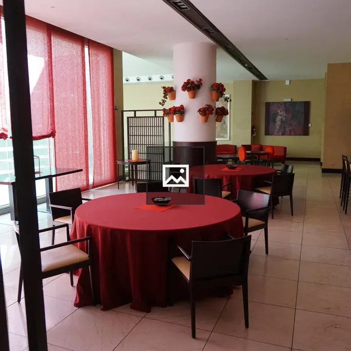 Modern tiled dining area