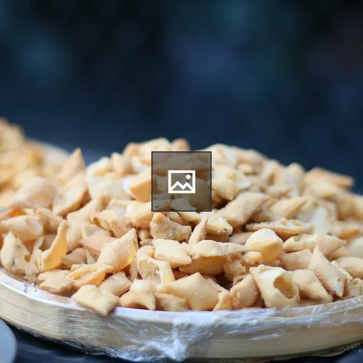 Bamboo platter of fried snacks