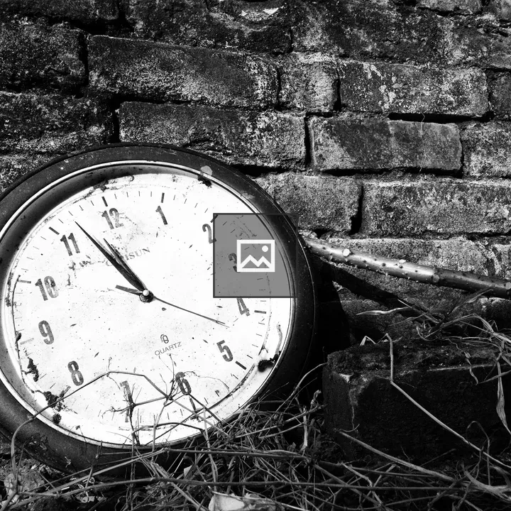 Black Clock Pattern