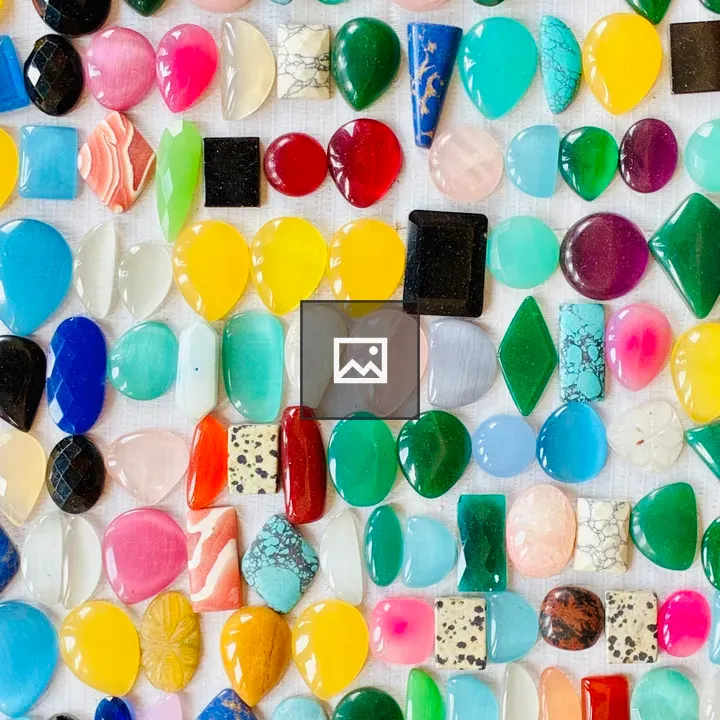 Tiny gemstones in Jaipur market