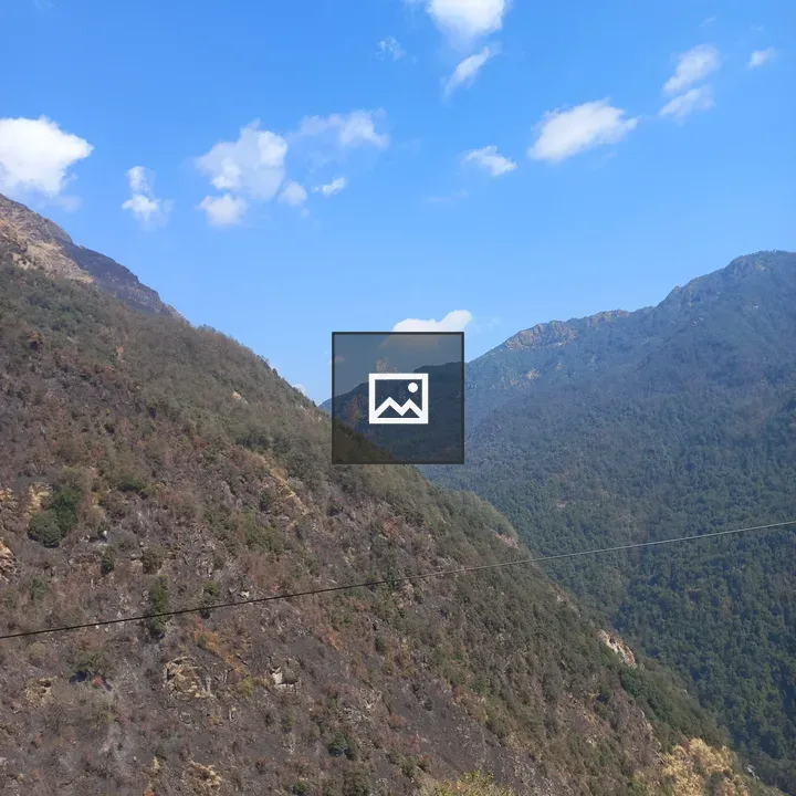 Panoramic mountain scenery