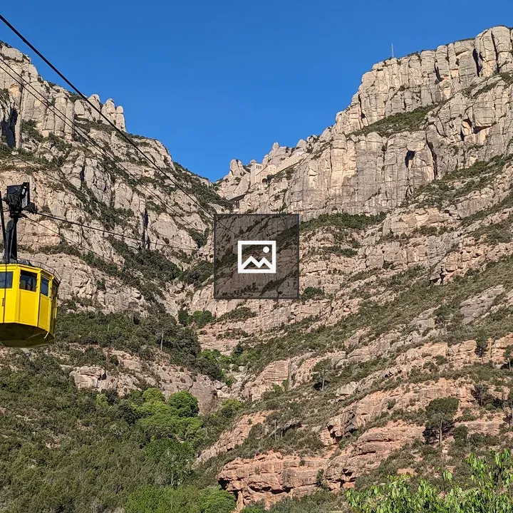 Yellow cable car at Montserrat