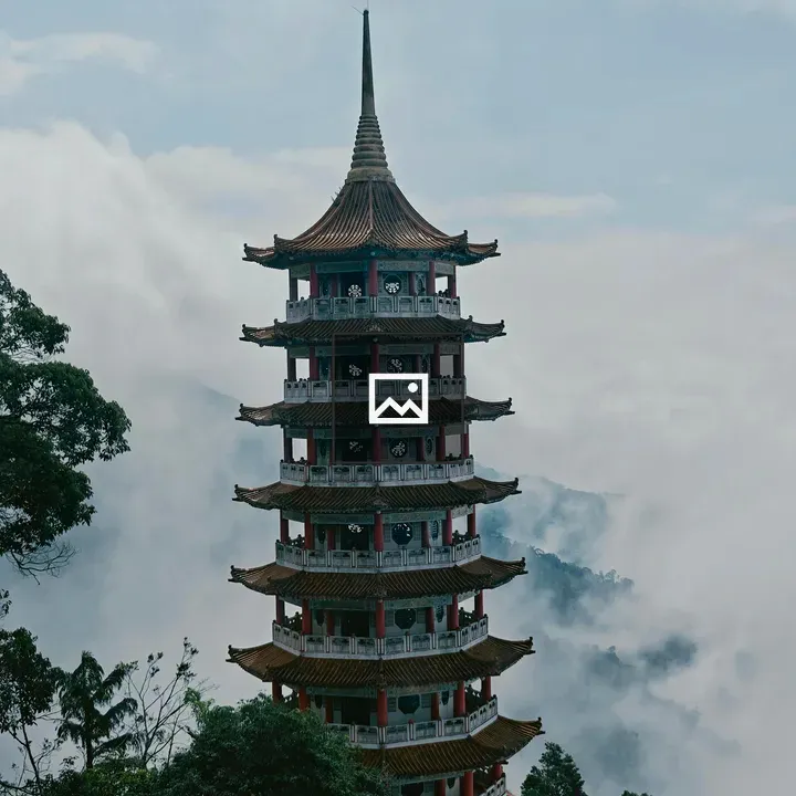 Pagoda at Chin Swee Caves Temple