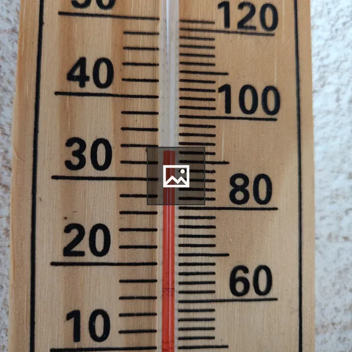 Thermometer 34°C Reading