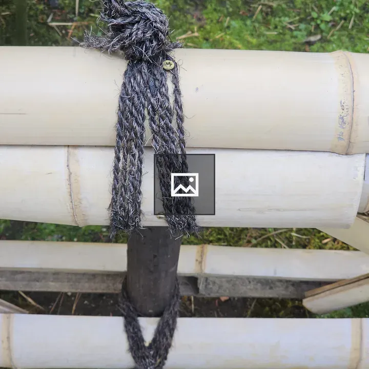 Rope Joint on Bamboo Fence Post