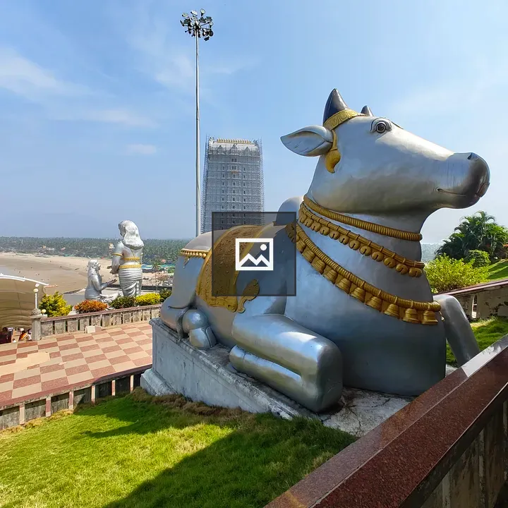 Nandi Statue at Murudeshwar Temple