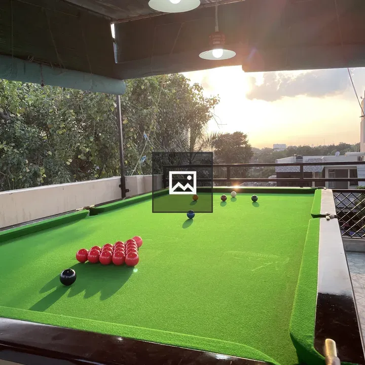 Rooftop Snooker Table