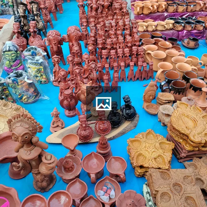 Trinkets and Mugs in Bankura