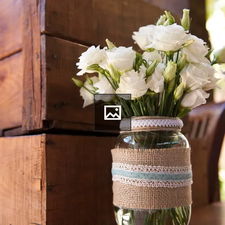Bouquet of white roses