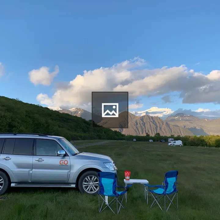 Car by Icelandic View