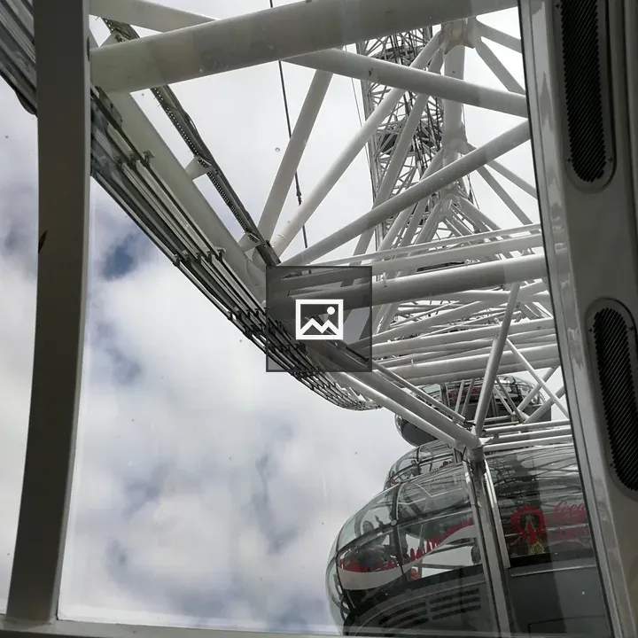 London Eye detailed view