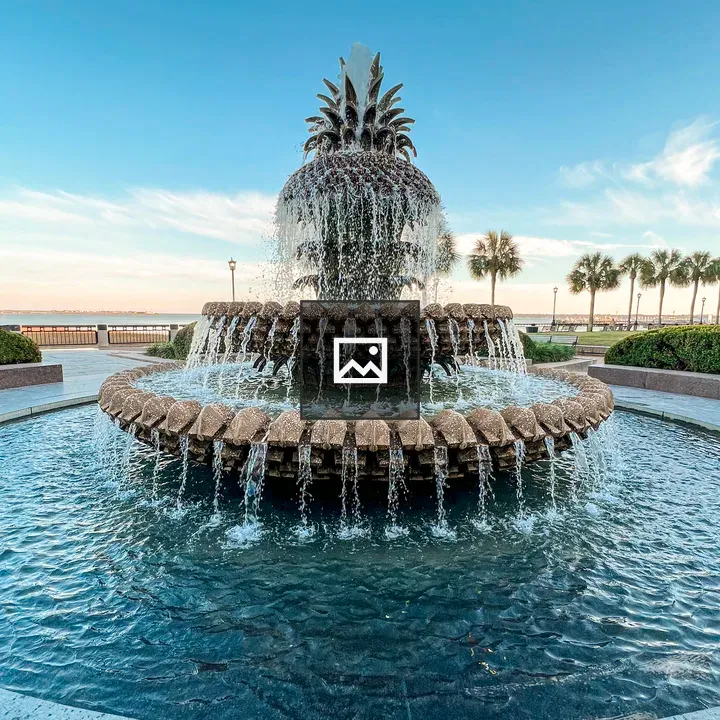 Pineapple Fountain in Charleston
