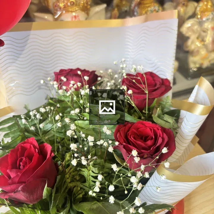 Bouquet of Red Roses