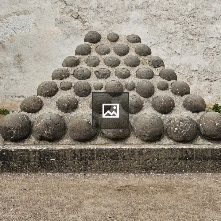 Pyramid of Stone Cannonballs
