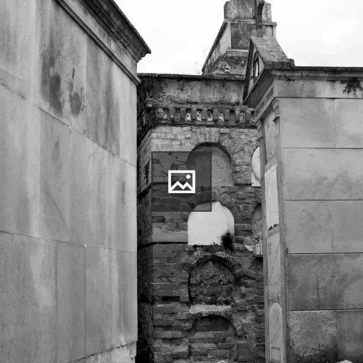 Exposed brick vaults in Bogotá cemetery