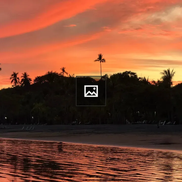 Sunset at Playa Mal País