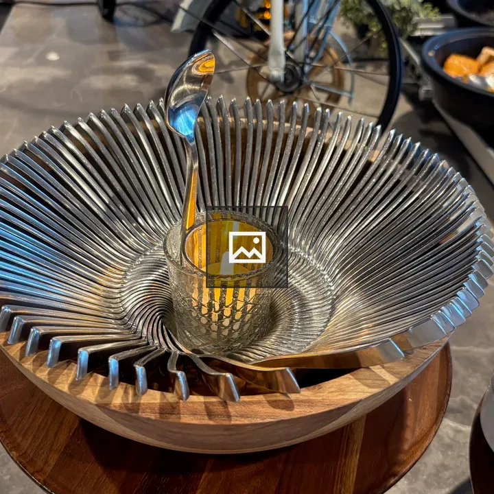 Spoon bowl with candle centerpiece