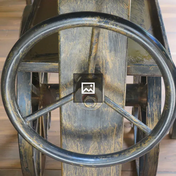 Black three-spoke handwheel