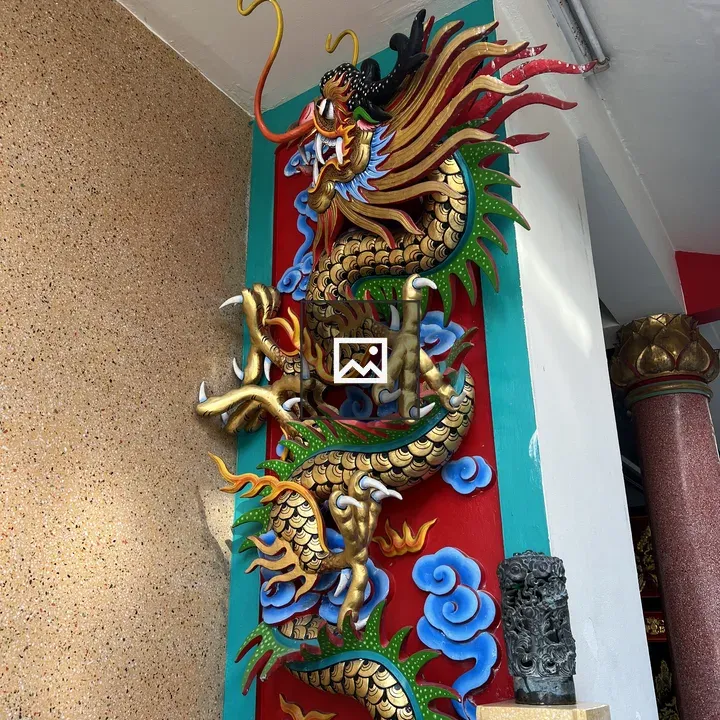 Chinese dragon statue mural