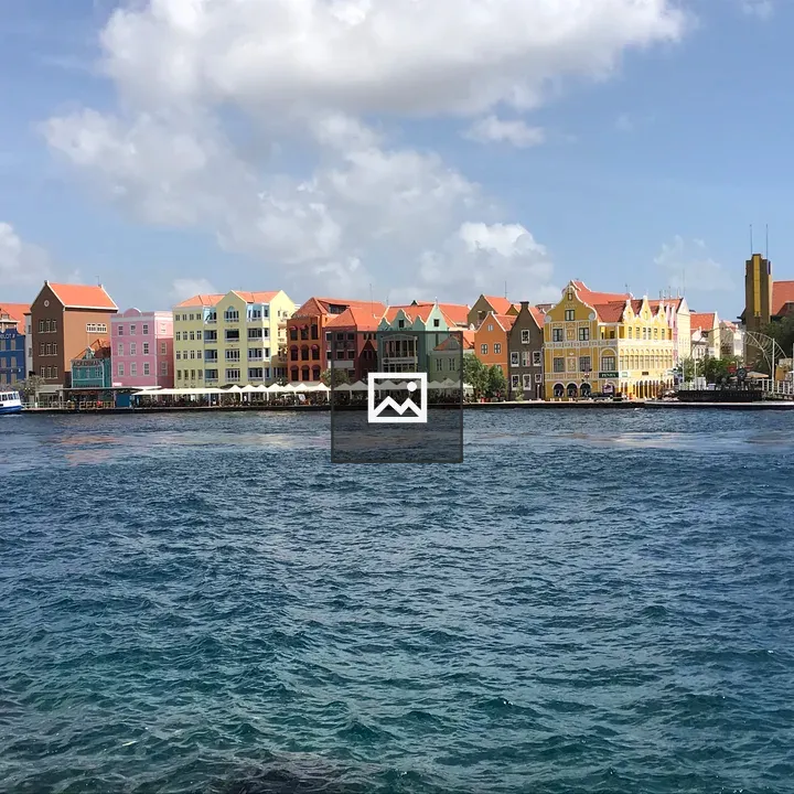 Row of colorful Willemstad houses