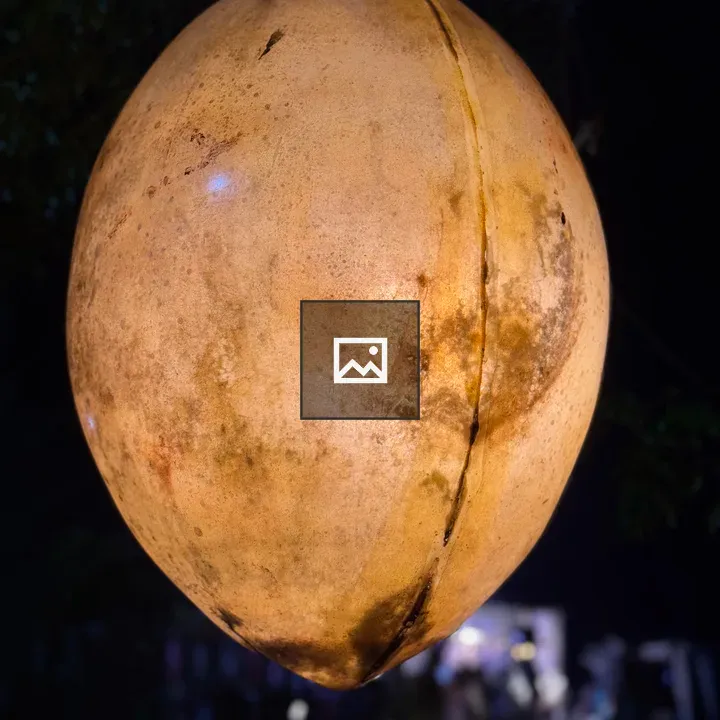 Cracked lantern glow