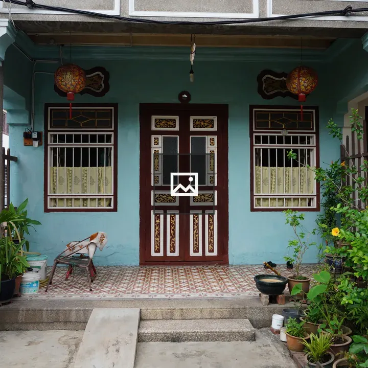 Very old Chinese house