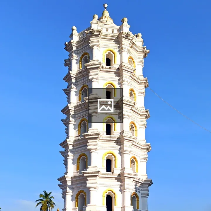 Sri Mangeshi Temple in Goa