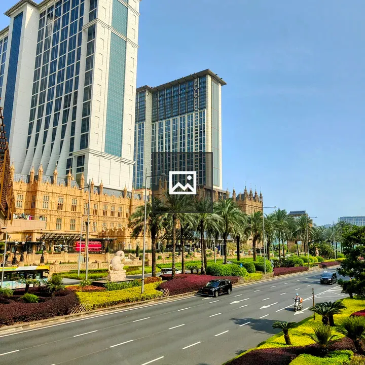 Iconic Londoner Macao skyline