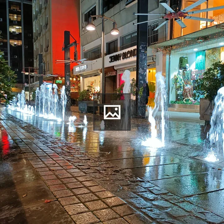 Water fountain on a Thessaloniki street