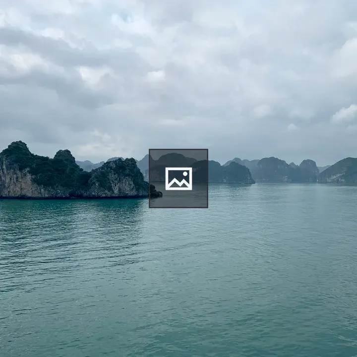 Ha Long Bay scene