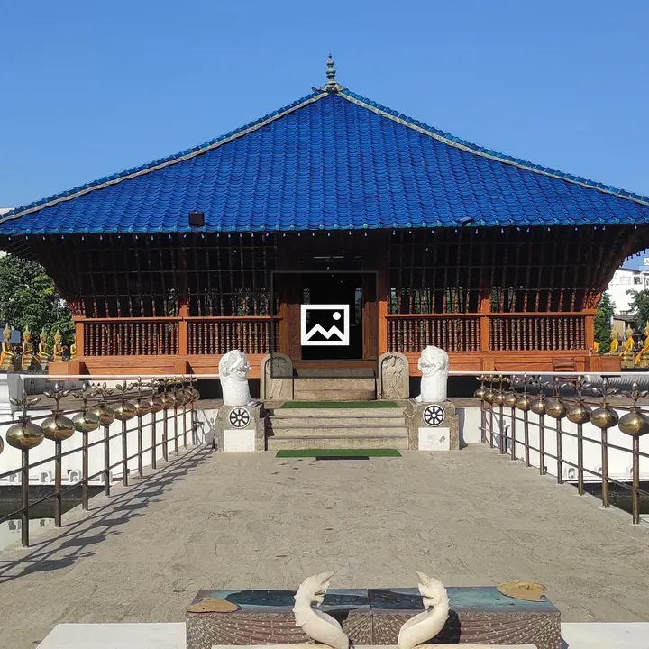 Seema Malaka Temple Bridge