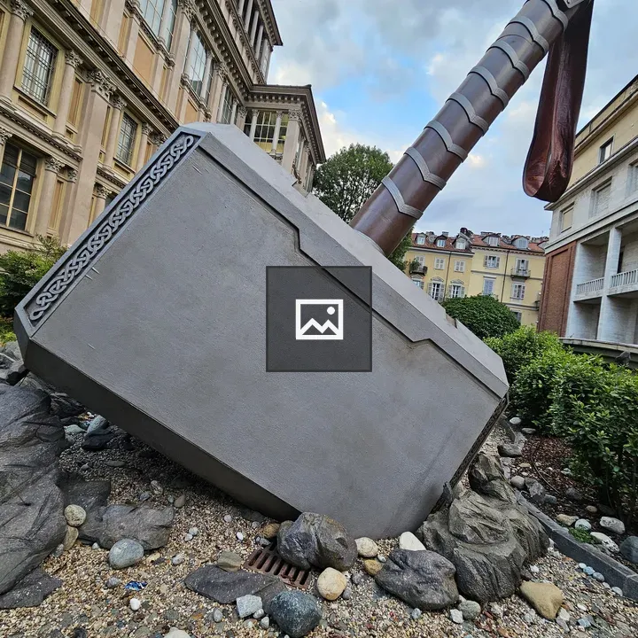 Mjolnir with Mole Antonelliana