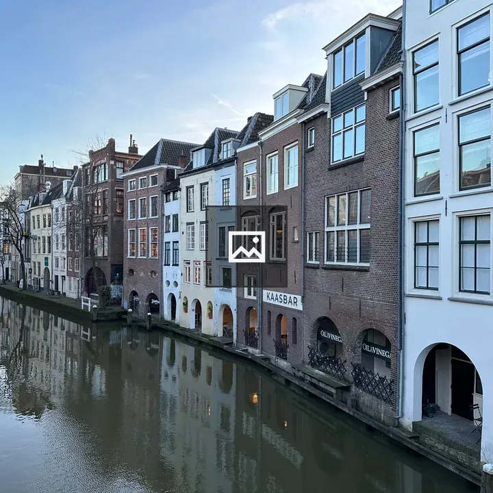 Buildings along Utrecht Canal
