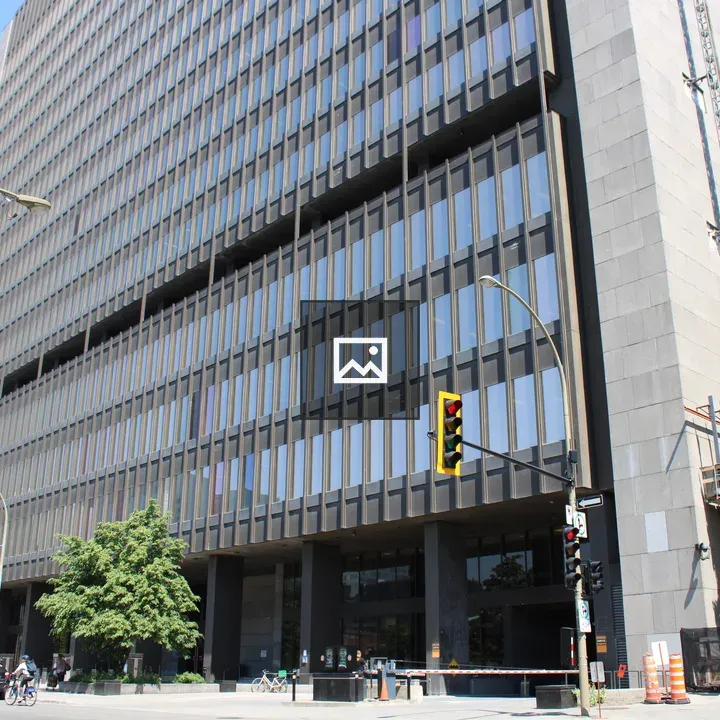 Montreal Palais de Justice Building