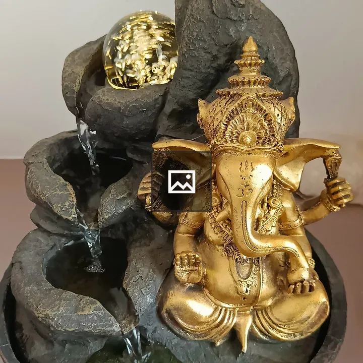 Ganesh Idol with Water Show