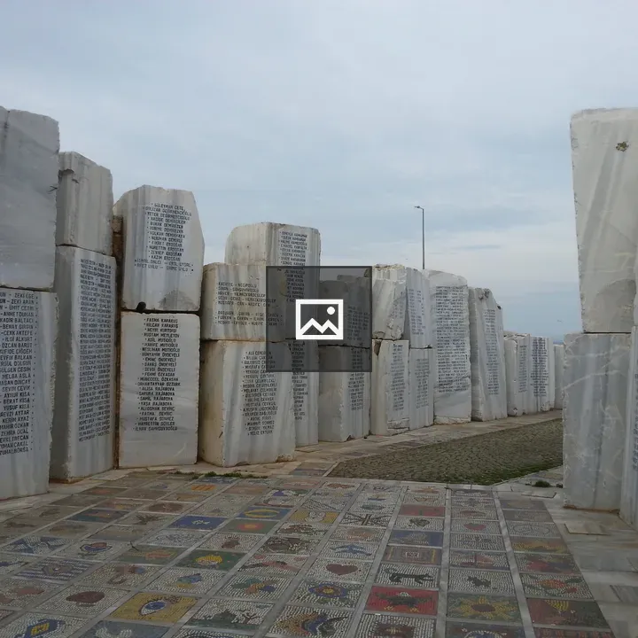Yalova Earthquake Monument