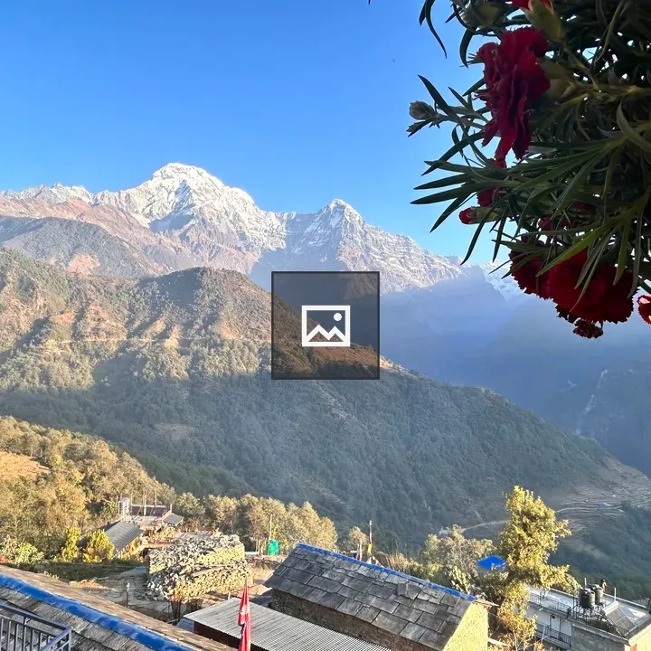 Snowy Annapurna Range Scene