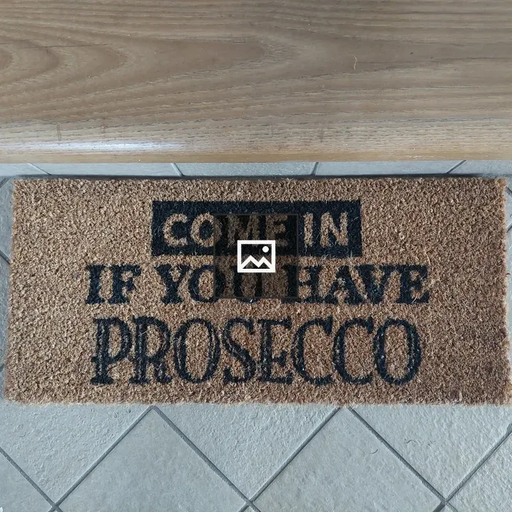 Doormat with Prosecco Details