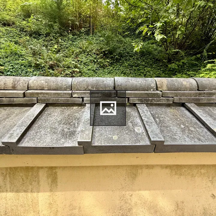 Traditional Japanese Wall at Portland Garden