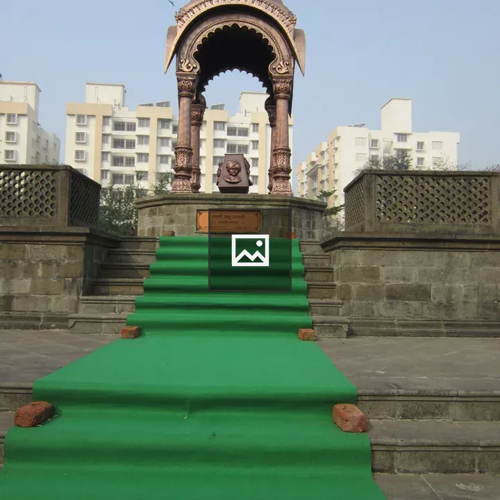 Rajshri Shahu Maharaj Samadhi bust