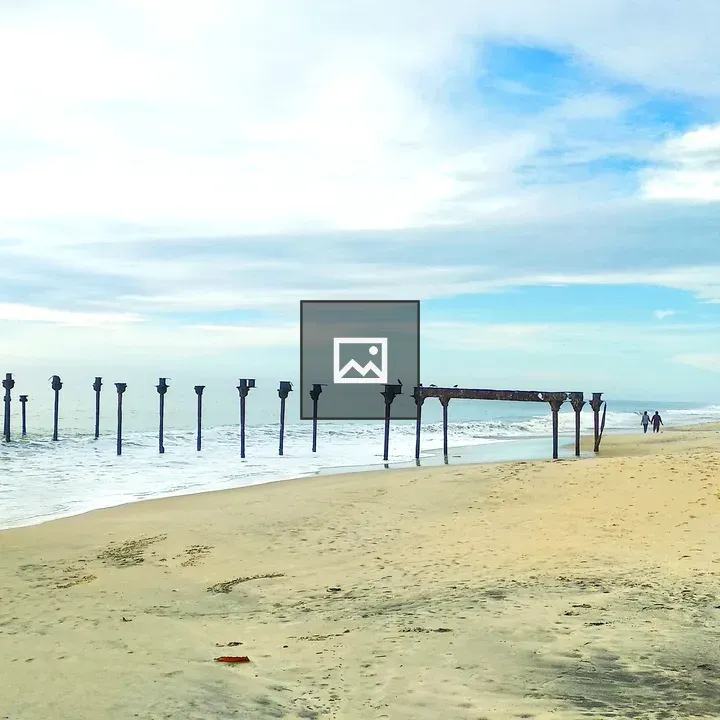 Kadal Palam at Alappuzha Beach