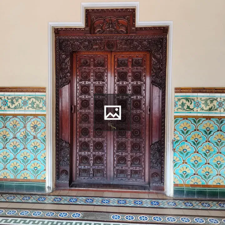 Intricate door carving at Mysore Palace
