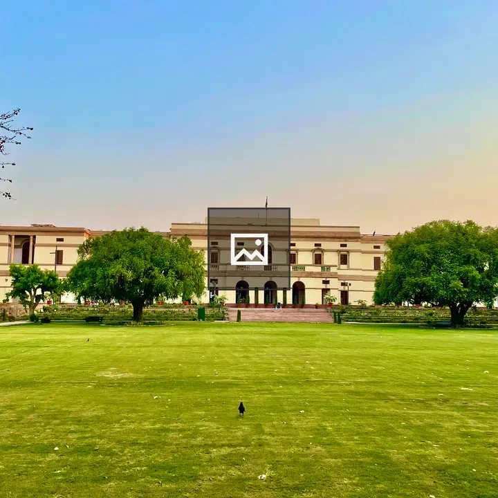 Teen Murti Bhavan in Evening