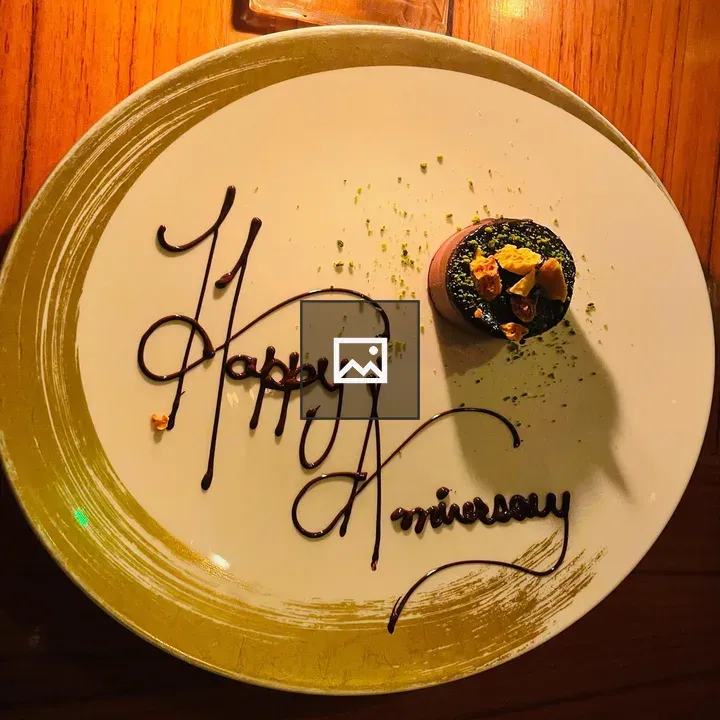 Chocolate cake plate