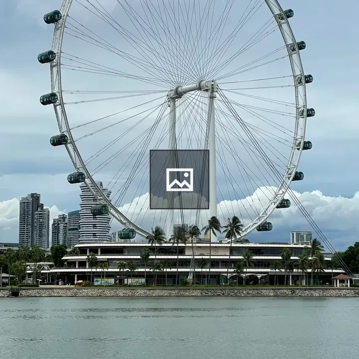 Singapore Flyer skyline