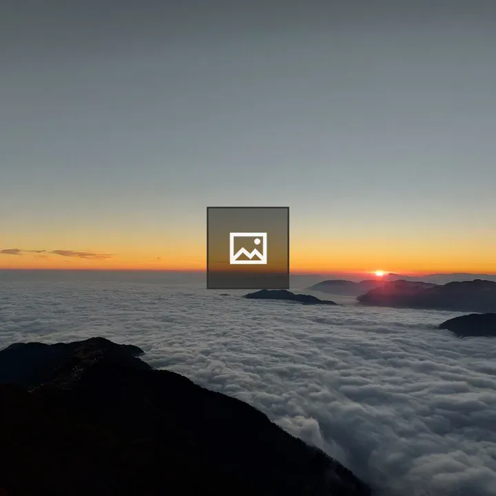Above the Cloud Sunset from Mardi Base Camp
