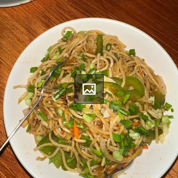 Chowmein with vegetables