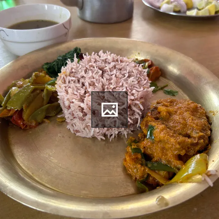 Rice dish with curry