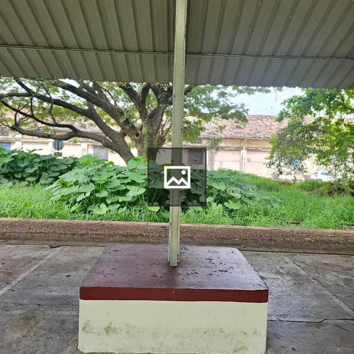 Metal pillar base at Cochin Harbour Terminus
