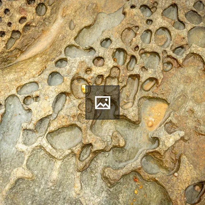 Rock erosion structure